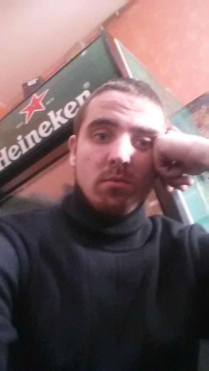  21702744  , 35 ,    