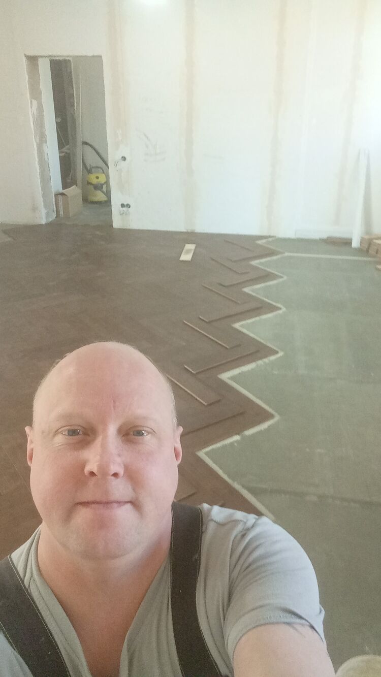  52612854  Valery, 38 ,    