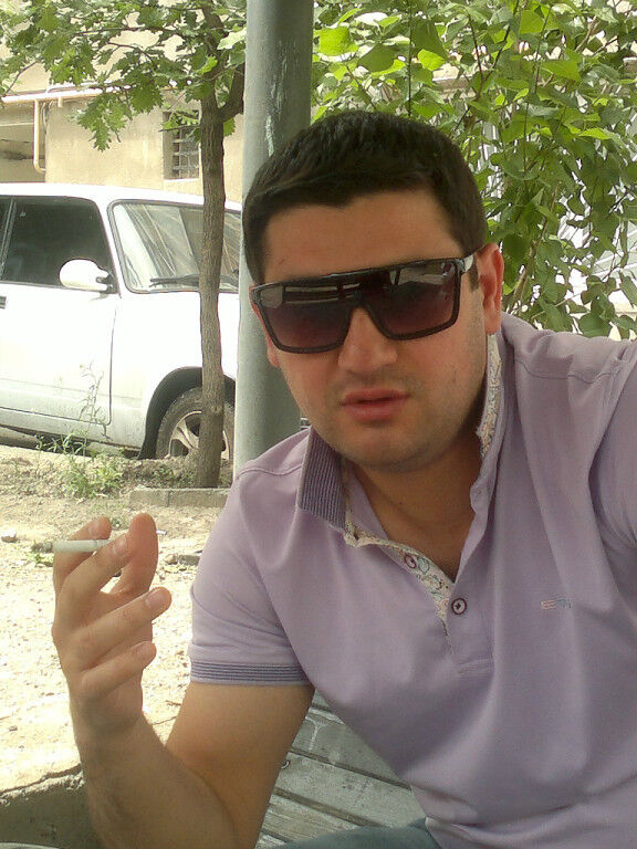  6468684  Narek, 35 ,    