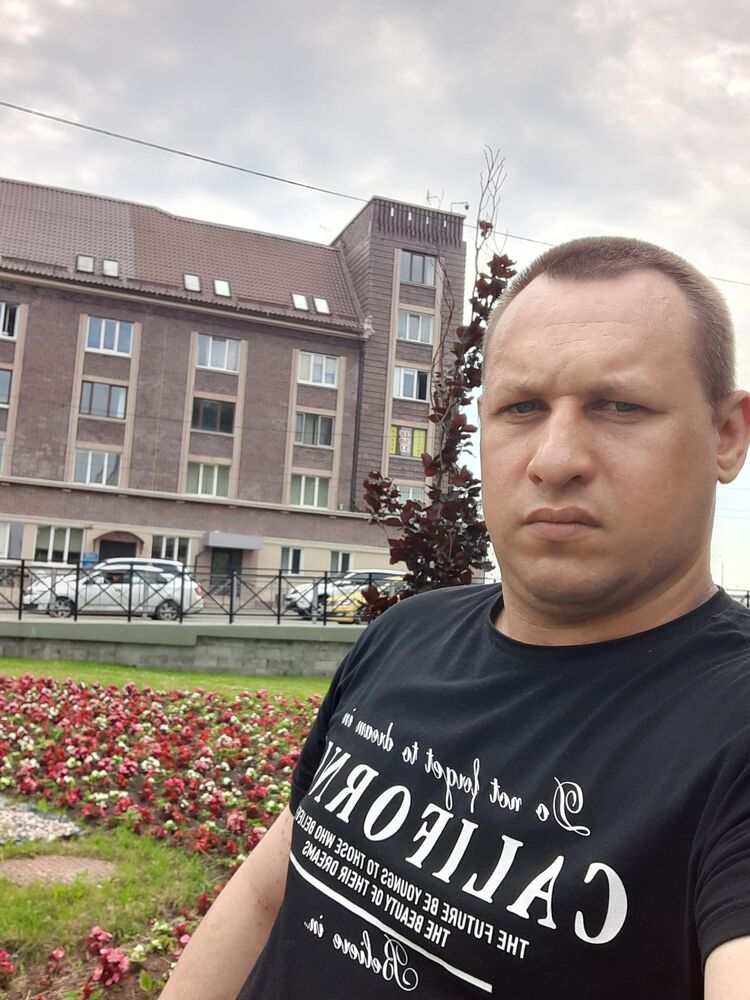 ���� 31704304 ������� �����, 44 ����, ���� ���������� � ������������