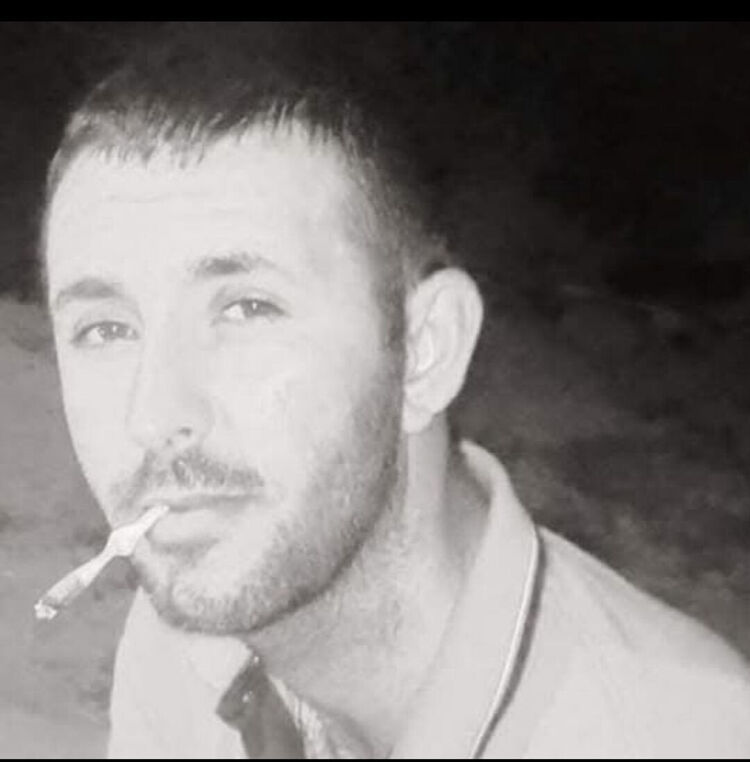  ,   Stefan, 23 ,   ,   