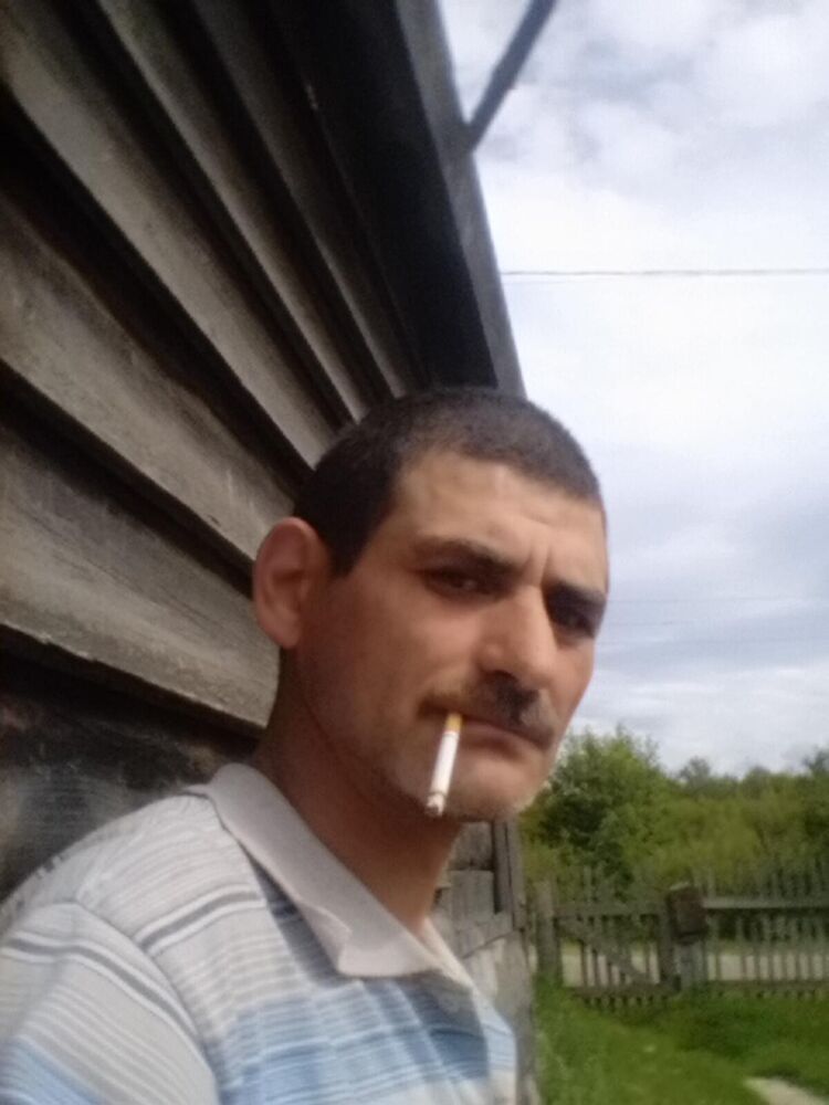  40288764  , 44 ,    