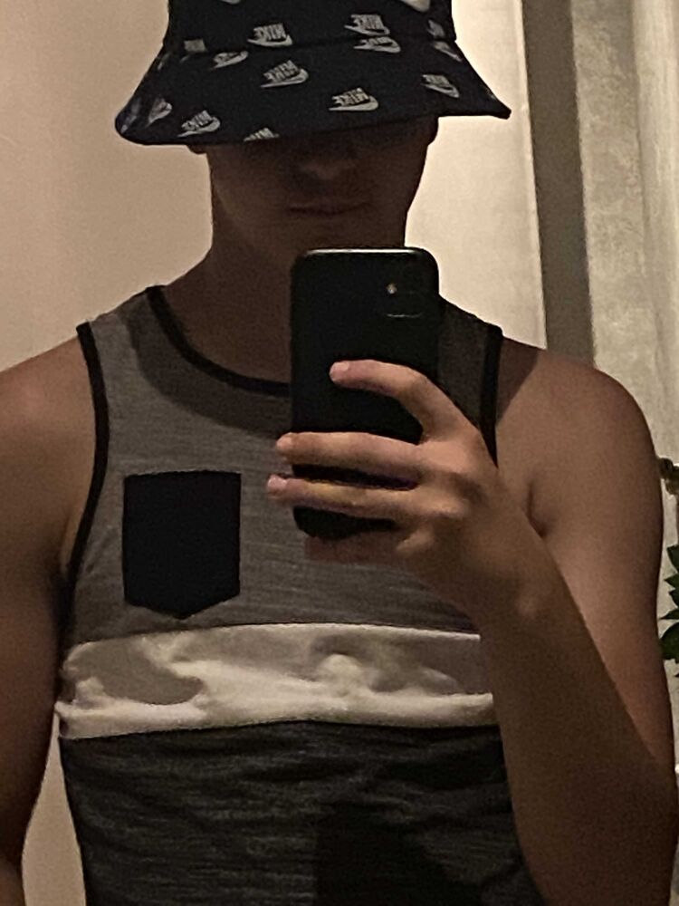 ���� 23513104 ����� Narek, 22 ����, ���� ���������� � �����-����������