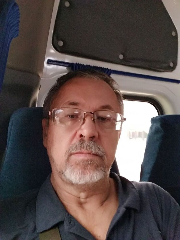  ,   Alexandr, 54 ,   ,   