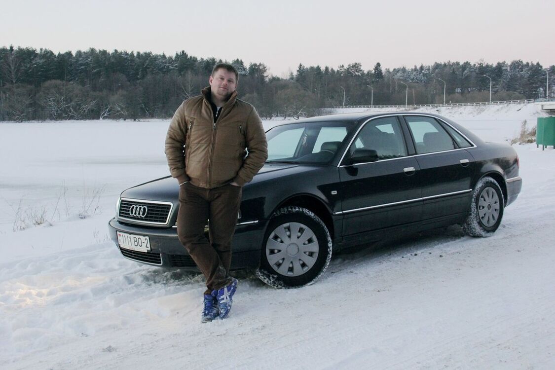  4527024  Mercedes, 39 ,    