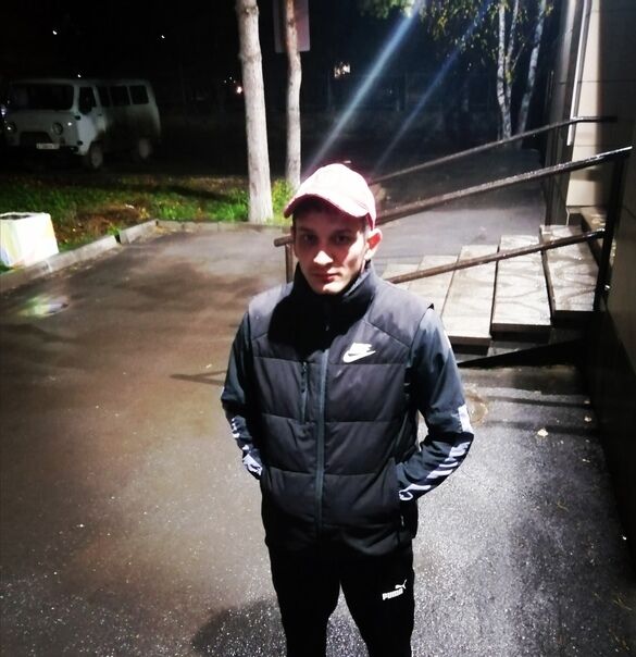  29915874  Anton, 35 ,    