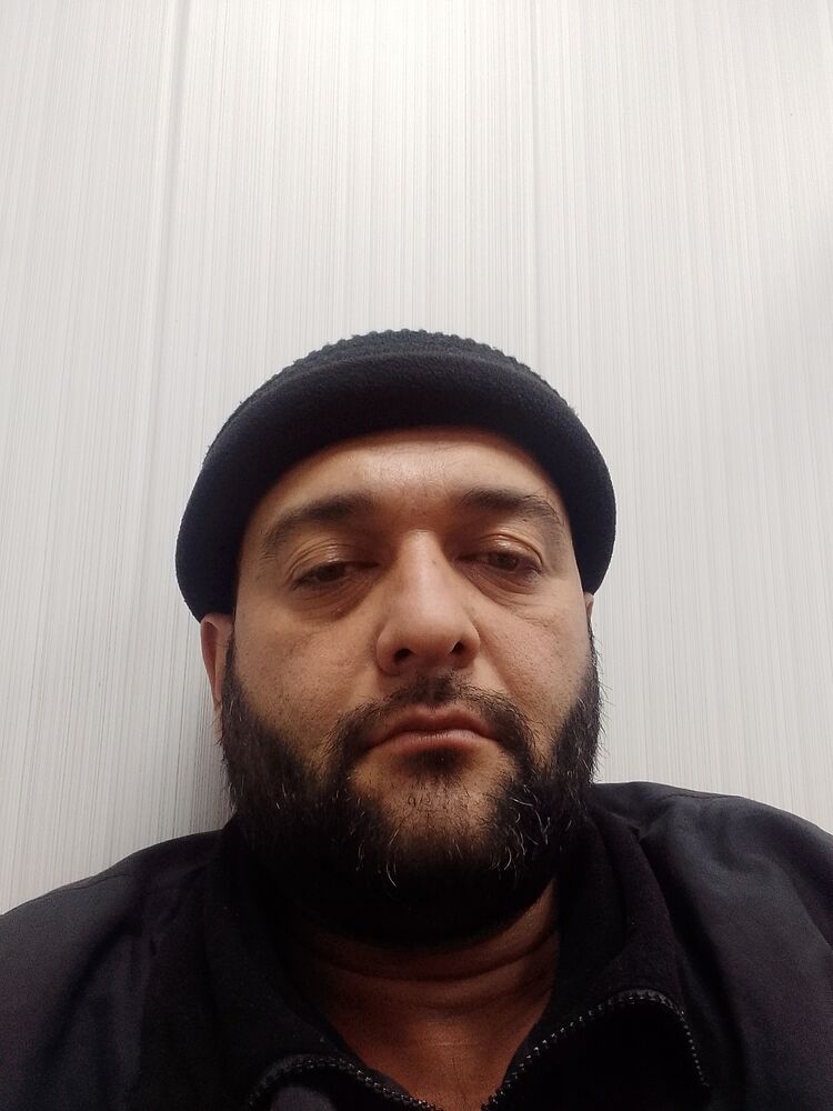  ,   Zafar, 44 ,   ,   