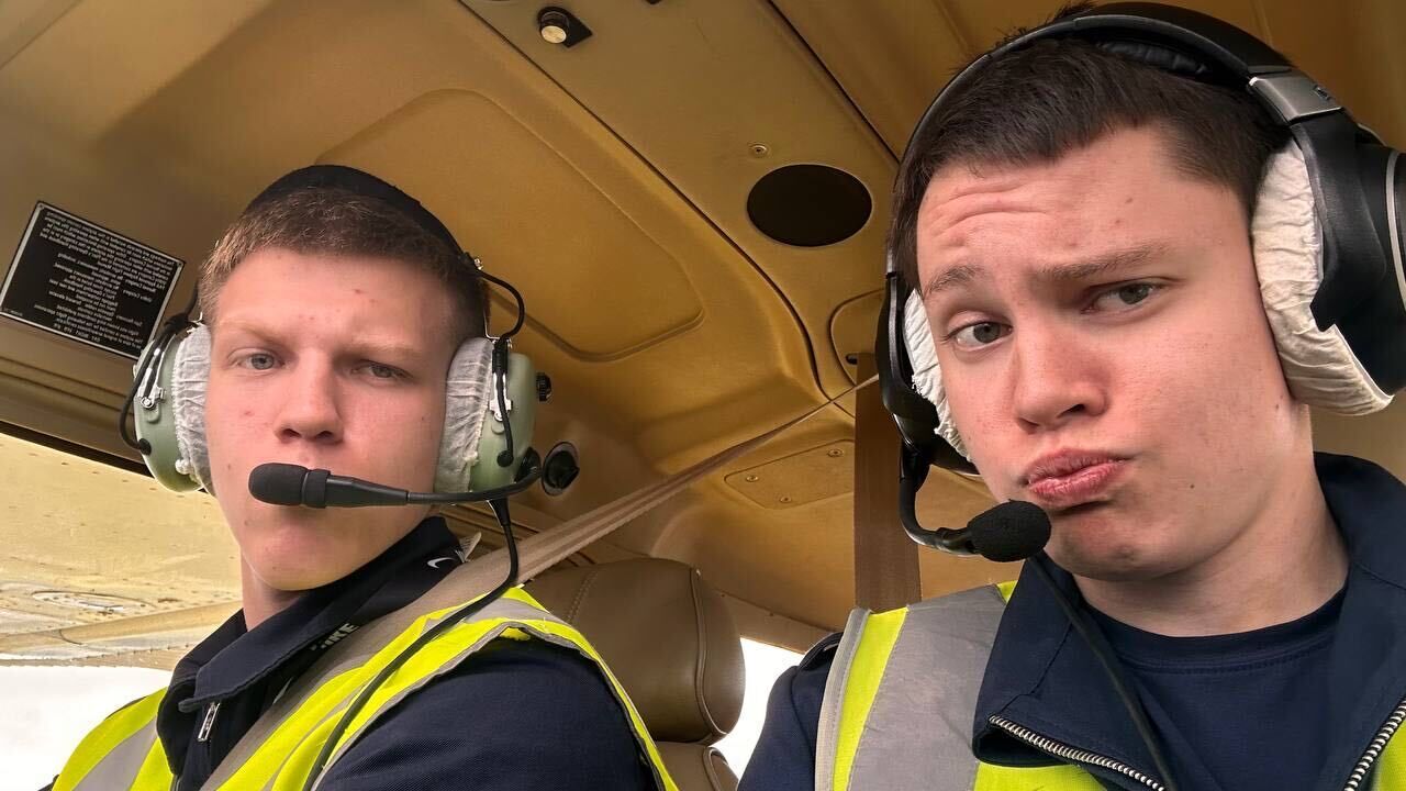  ,   , 19 ,   c 