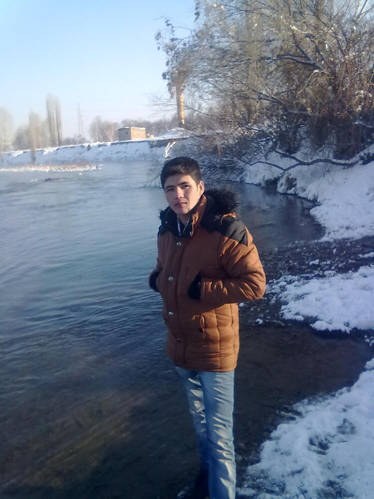 ,   Ruslan, 32 ,   ,   , c , 