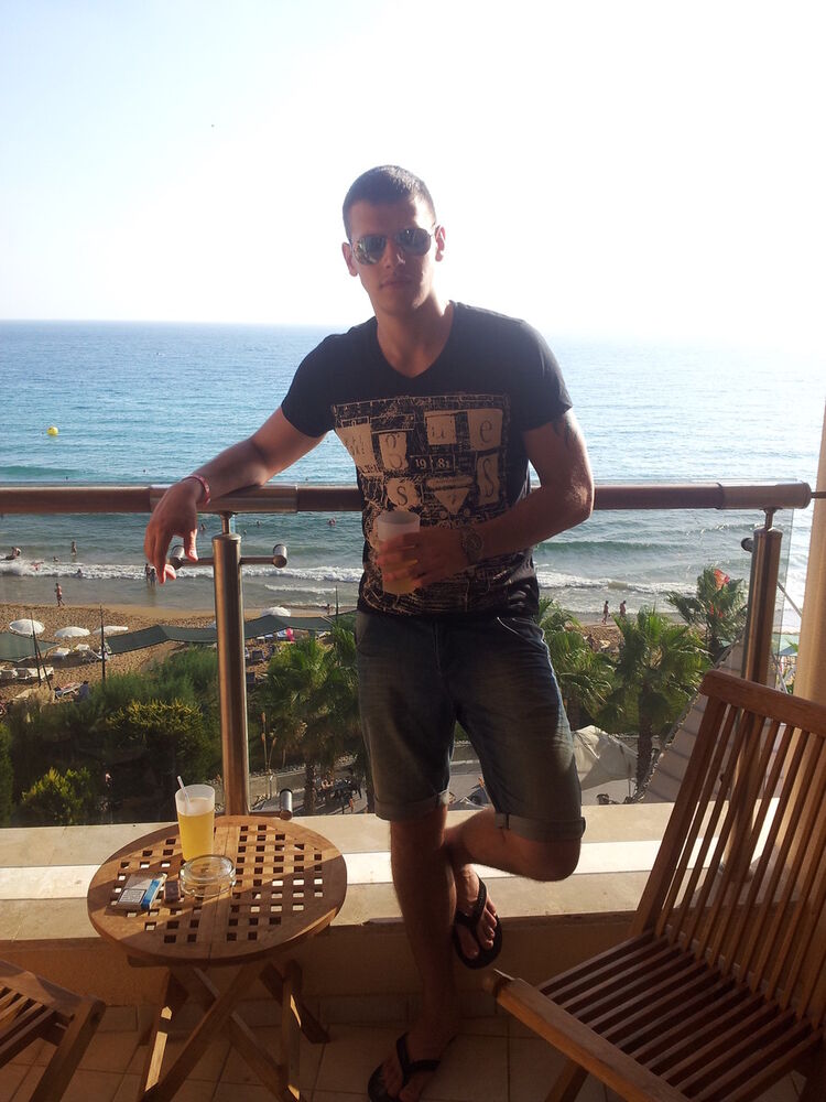  Samuelsberg,   Justas, 34 ,   ,   , c 