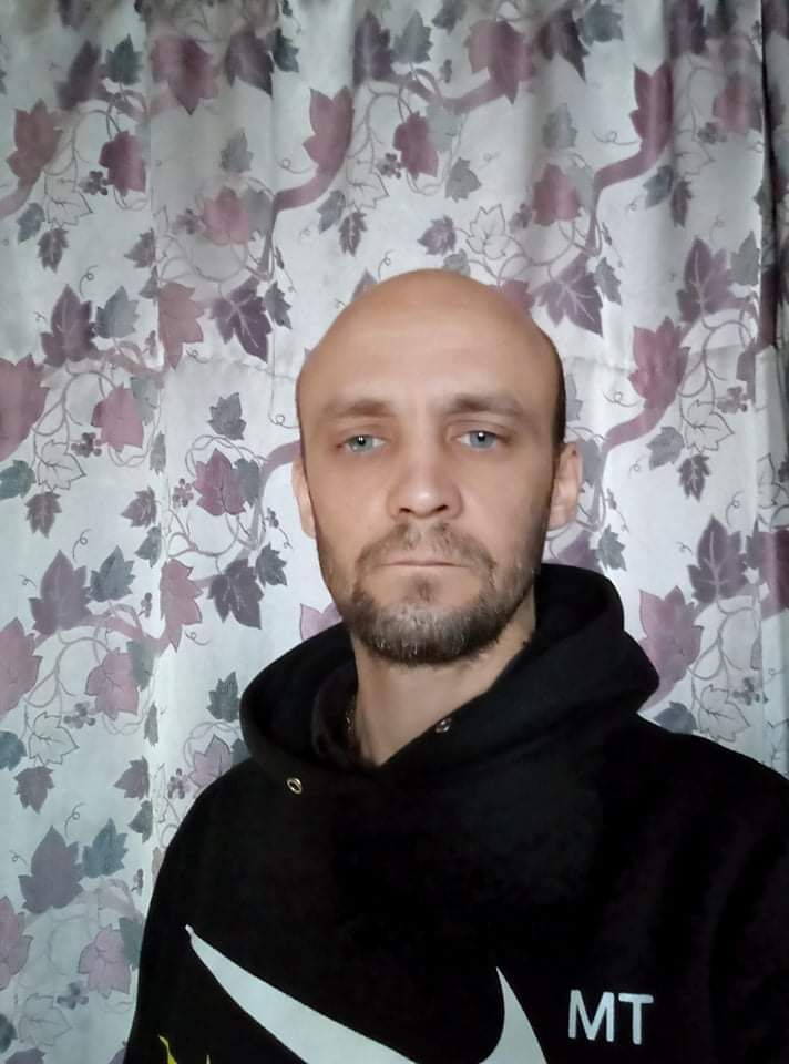  24751324  , 40 ,    