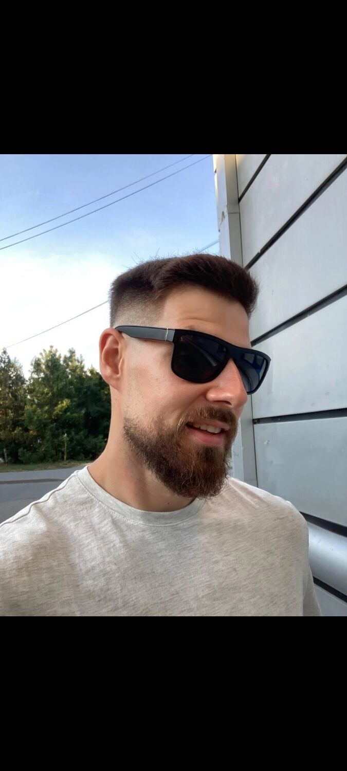  44882364  Vlad, 45 ,    