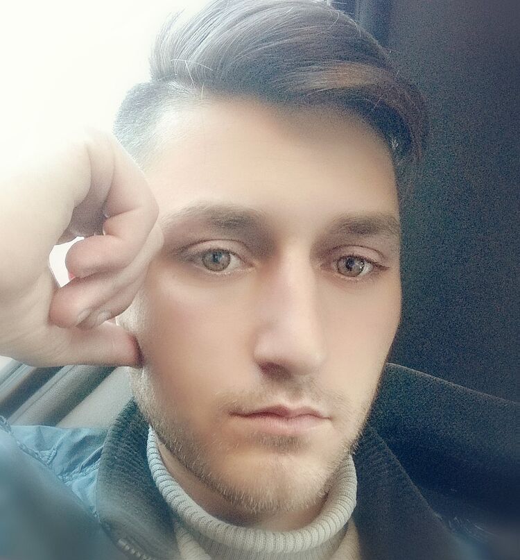  ,   Karlito, 31 ,   ,   , c 