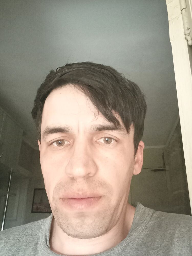  30788204  , 37 ,    