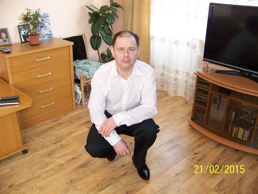  ,   Andrej, 51 ,     , c 