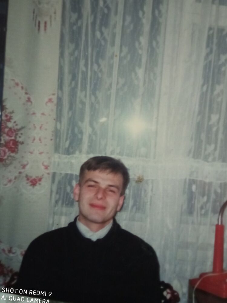  23031364  Roman, 49 ,    