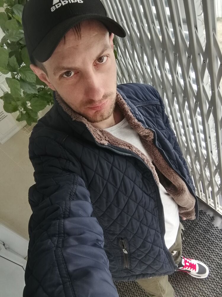  37991974  , 39 ,    