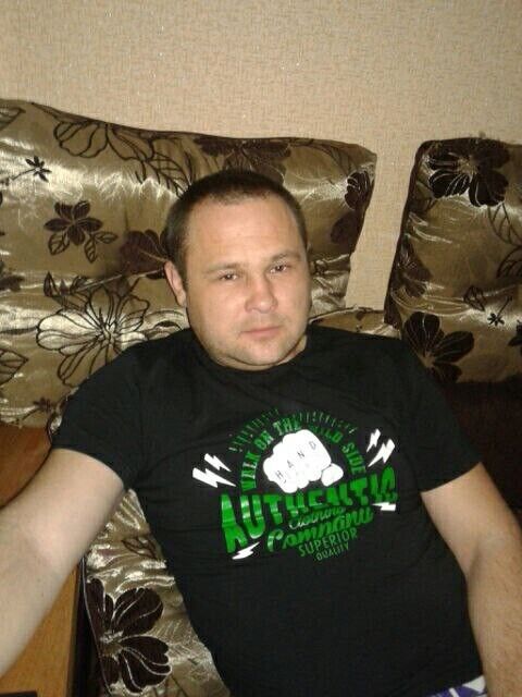  20287574  Leonid, 42 ,    