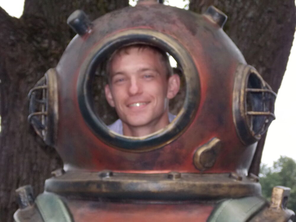 ���� 11383774 ������� ����, 41 ���, ���� ���������� � �����-����������