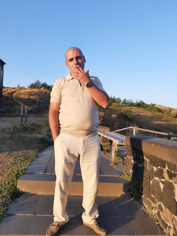  38136874   , 30 ,    