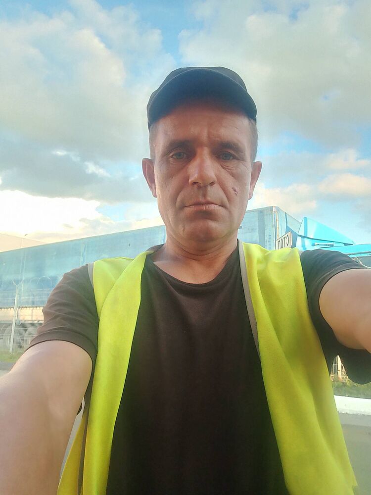  48404064  , 44 ,    