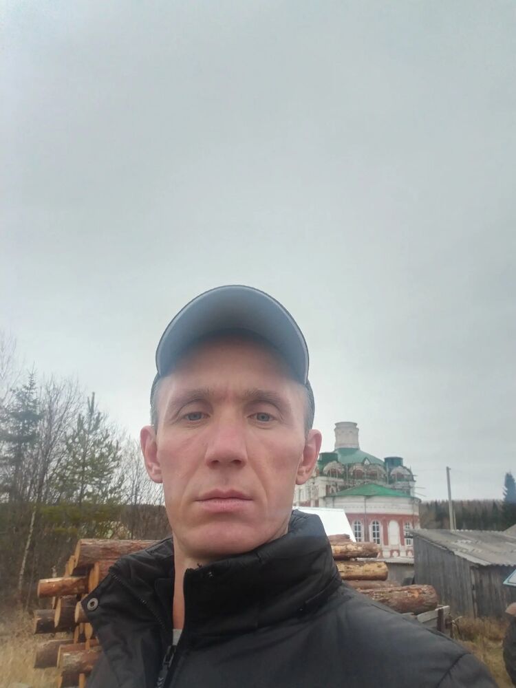  48666974  , 41 ,    