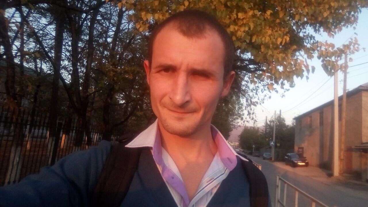  22762664  , 33 ,    