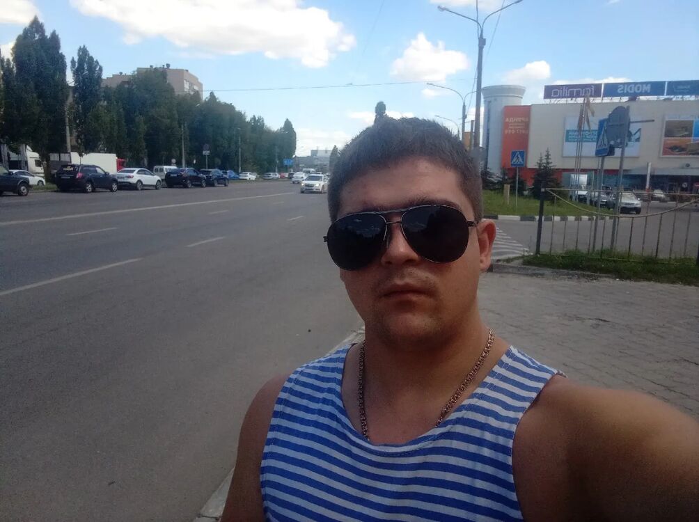  32297734  , 22 ,    