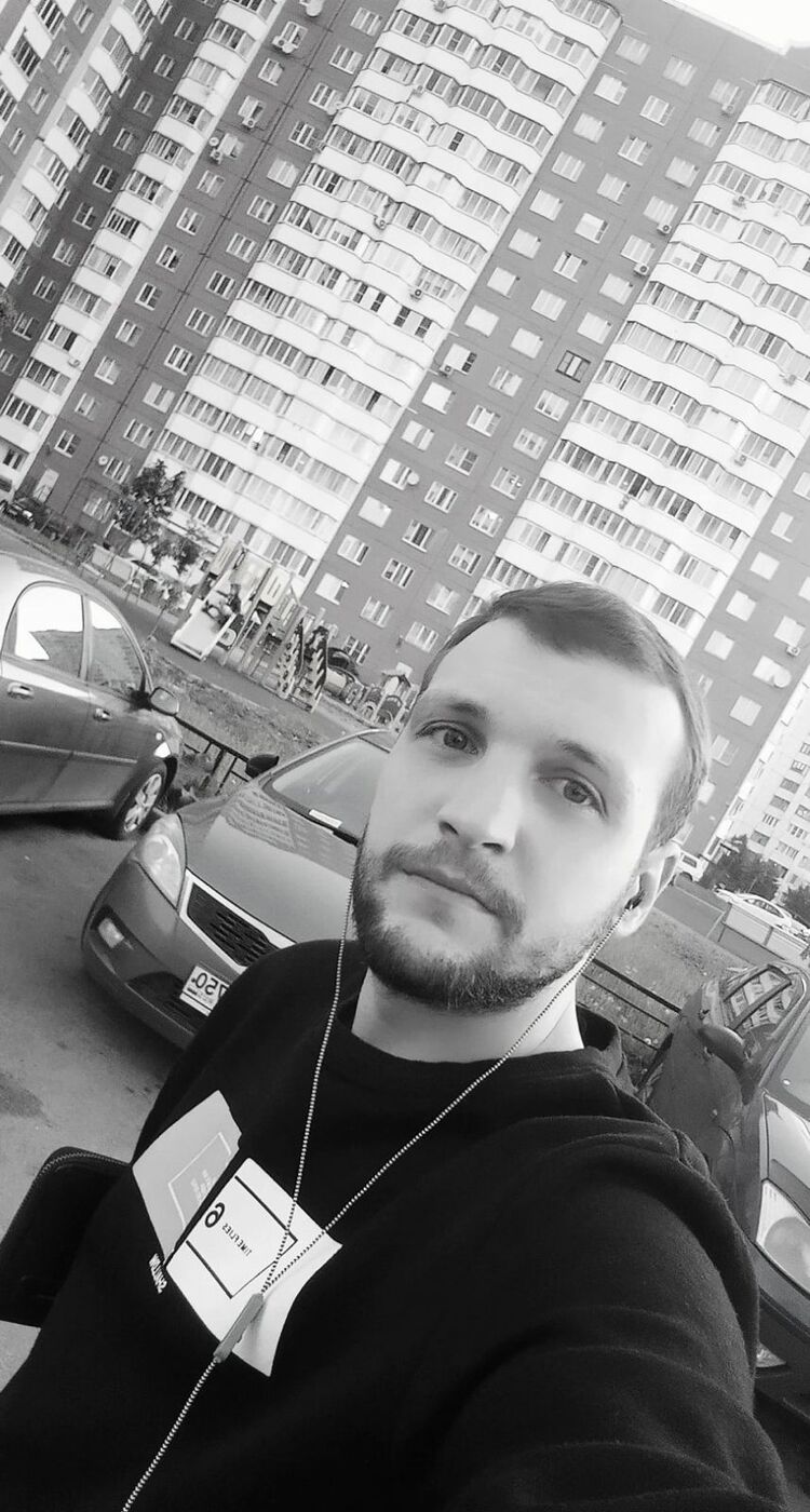  40167604  , 33 ,    