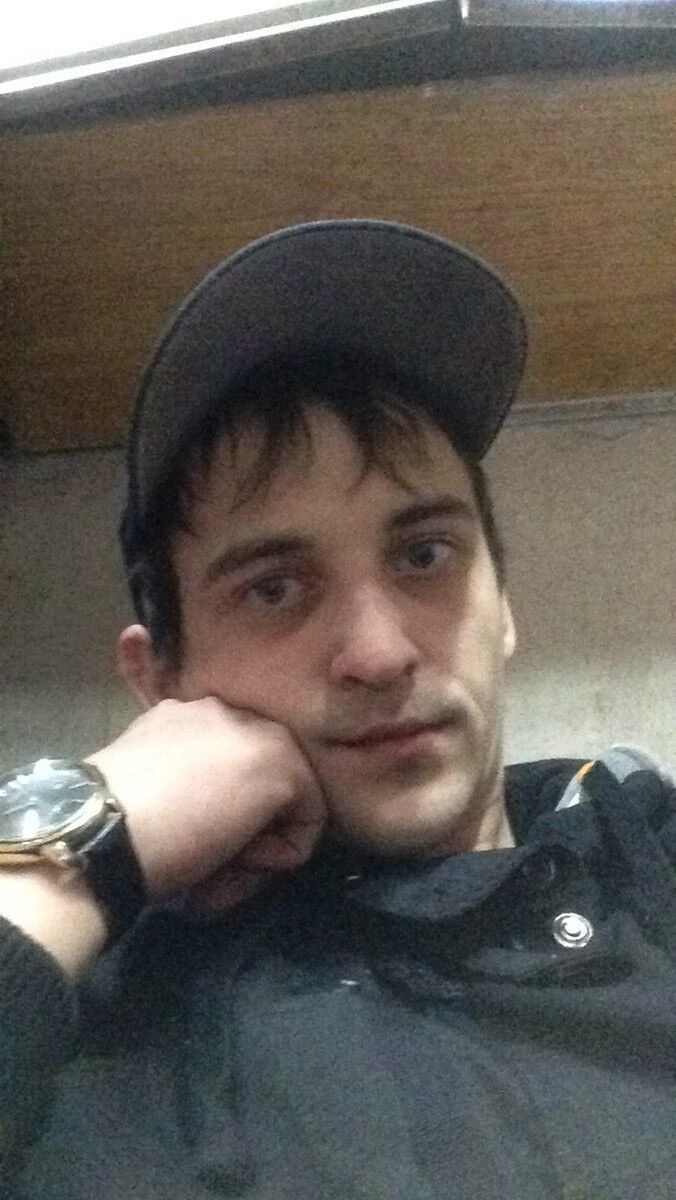  ,   Taras, 32 ,   ,   , c 