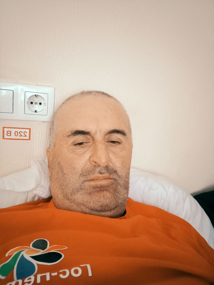  46944574  , 47 ,     