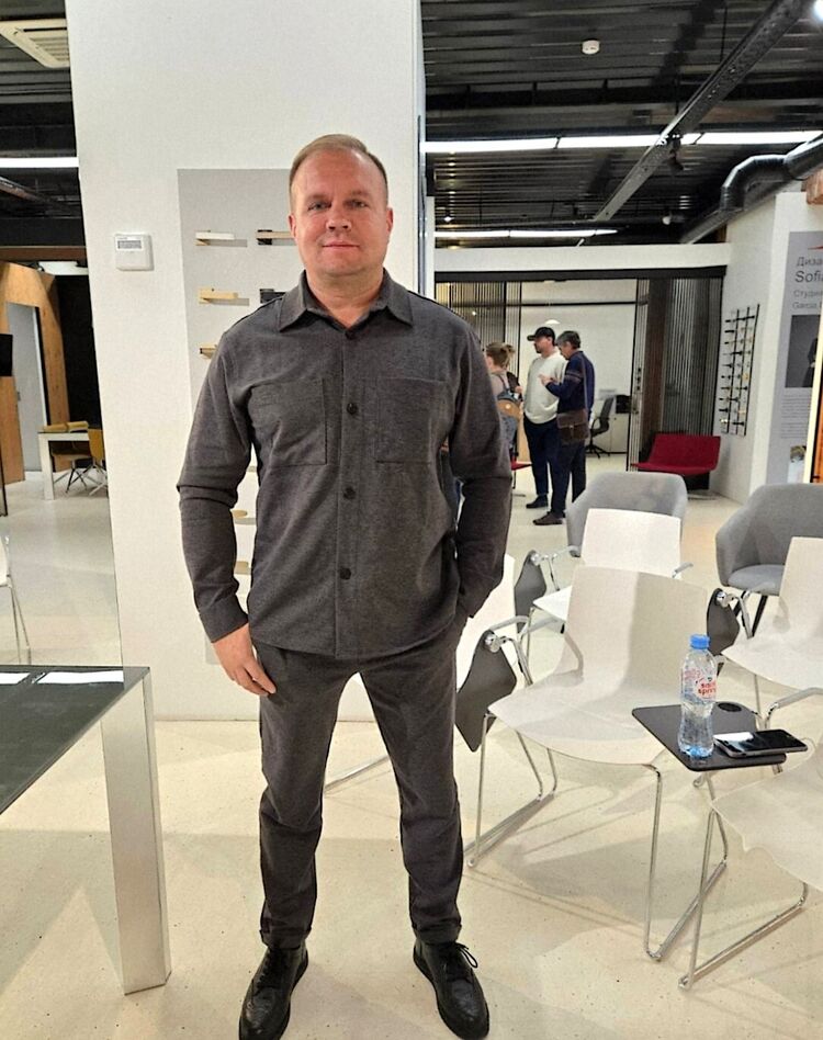 ���� 54609234 ������� ����, 37 ���, ���� ���������� � ������