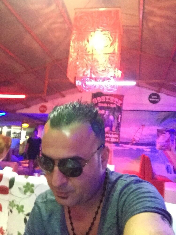  47581404  Gazi, 43 ,    