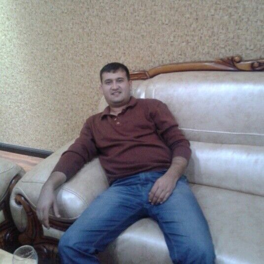  7032864  Jon, 40 ,    