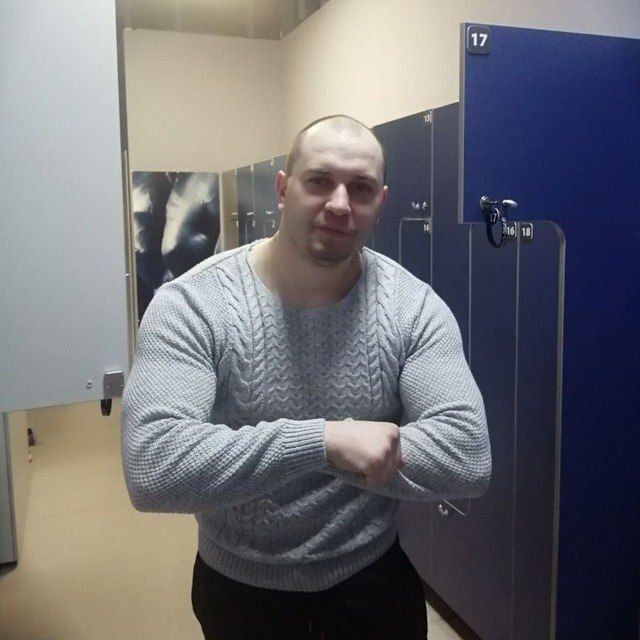  31580584  Igor, 29 ,    