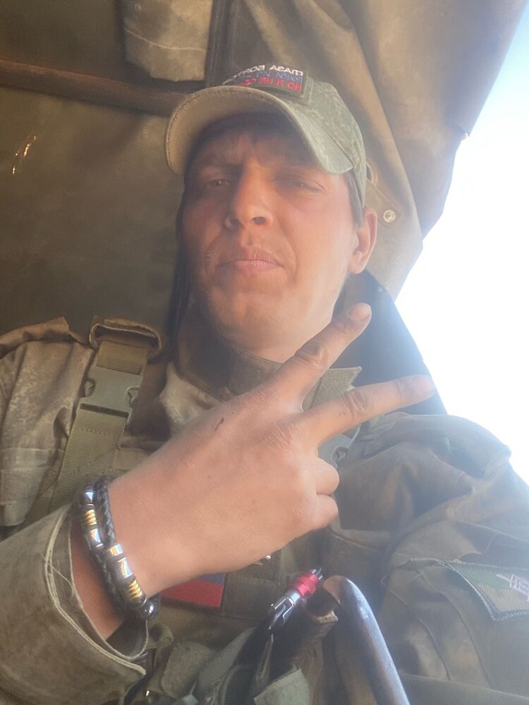 46743024  , 30 ,    