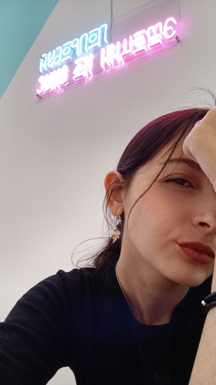  46061644  , 24 ,    