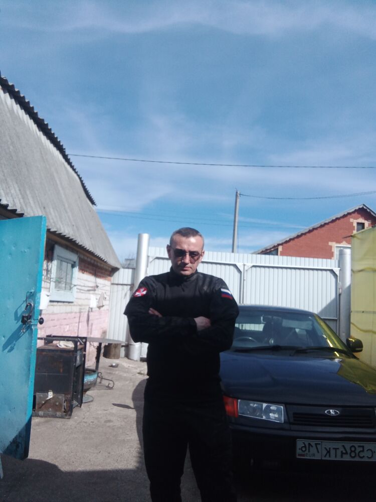  51535374  ALBERT, 41 ,    