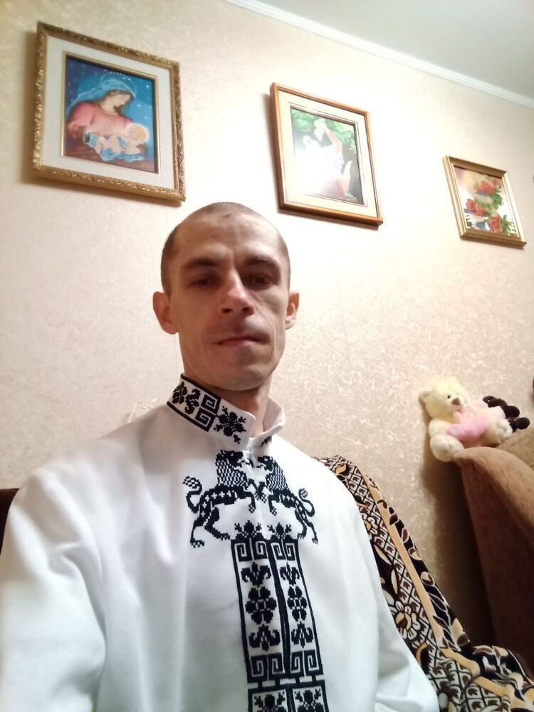  35588074  , 40 ,    