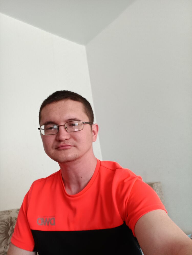  34827894  Gazinur, 40 ,    