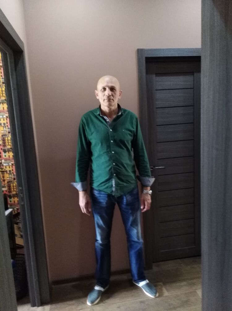  29159894  VIKTOR, 53 ,    
