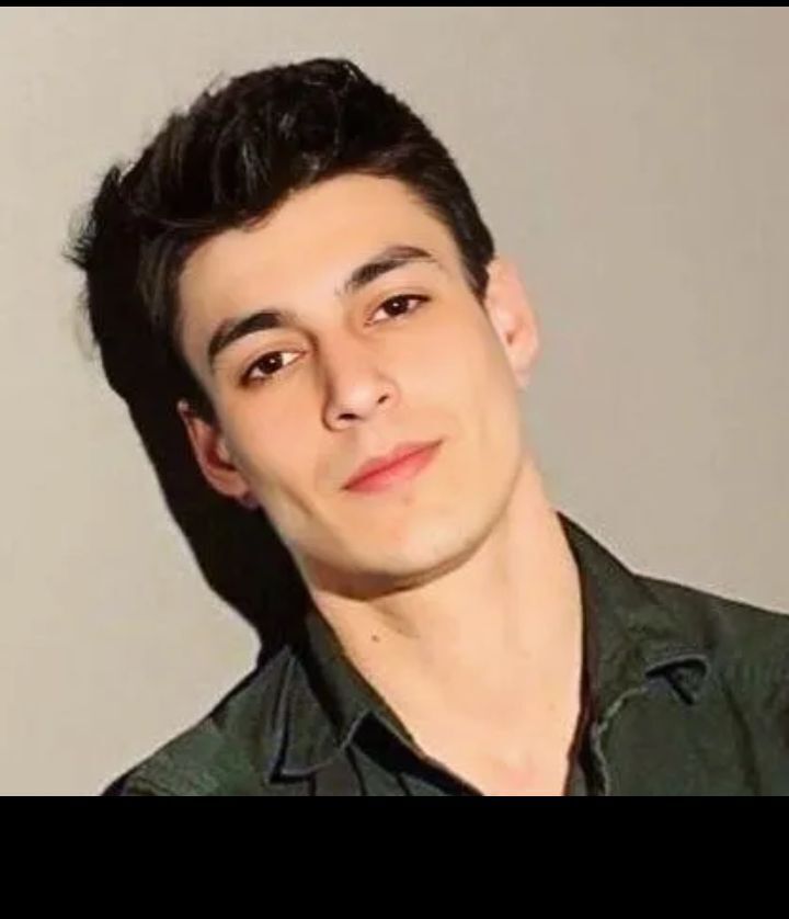  44664614  , 26 ,    -