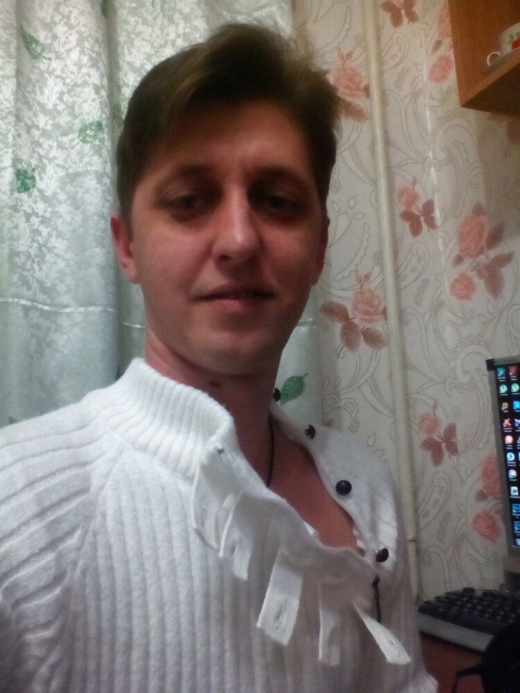  7111924  Vitalik, 42 ,    