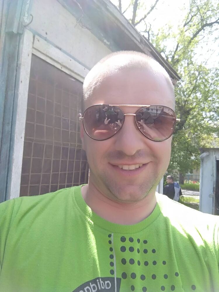  37530174  , 40 ,    