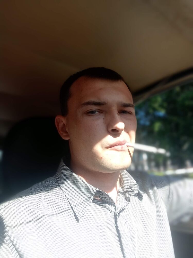  ,   Victor, 25 ,   ,   , c 