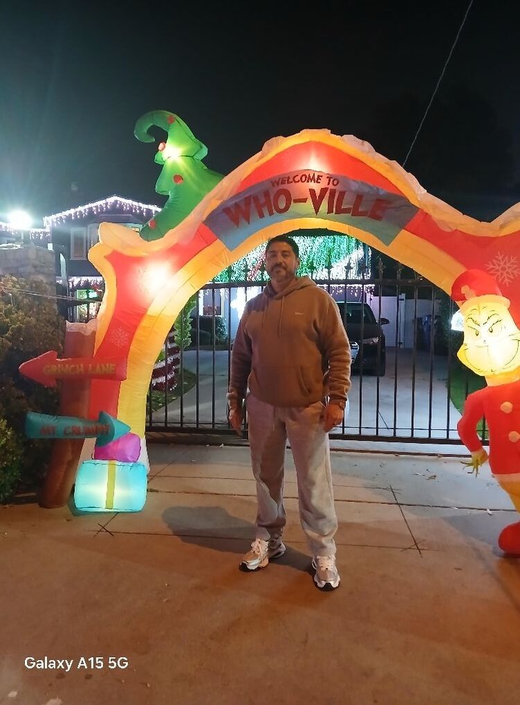  ,   Pedro, 37 ,   c 