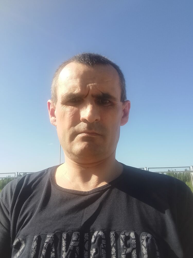  48137744  , 44 ,    