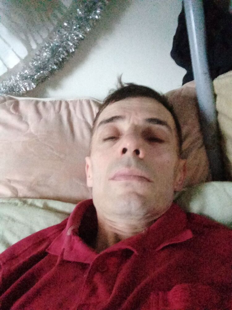  37093044  , 46 ,    
