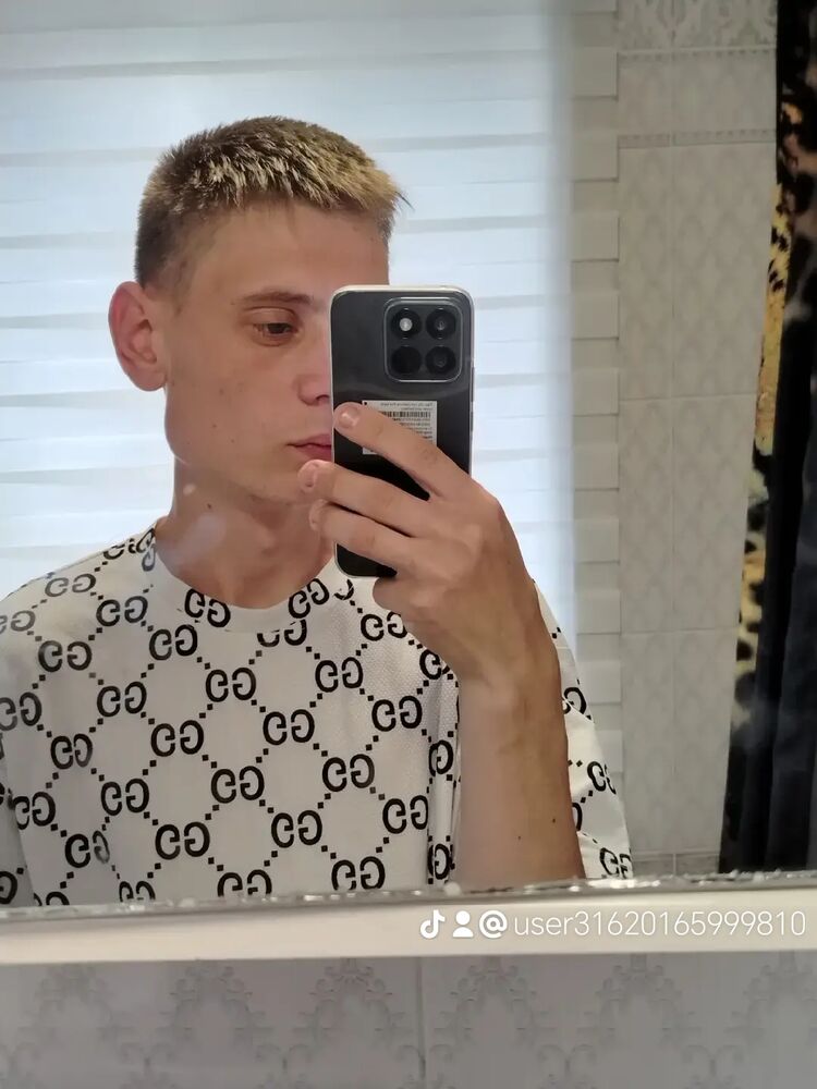  53416544  Nikolay, 21 ,    