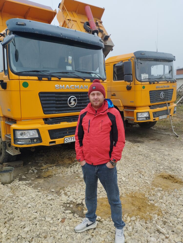  ,   Oleg, 33 ,   ,   , c 
